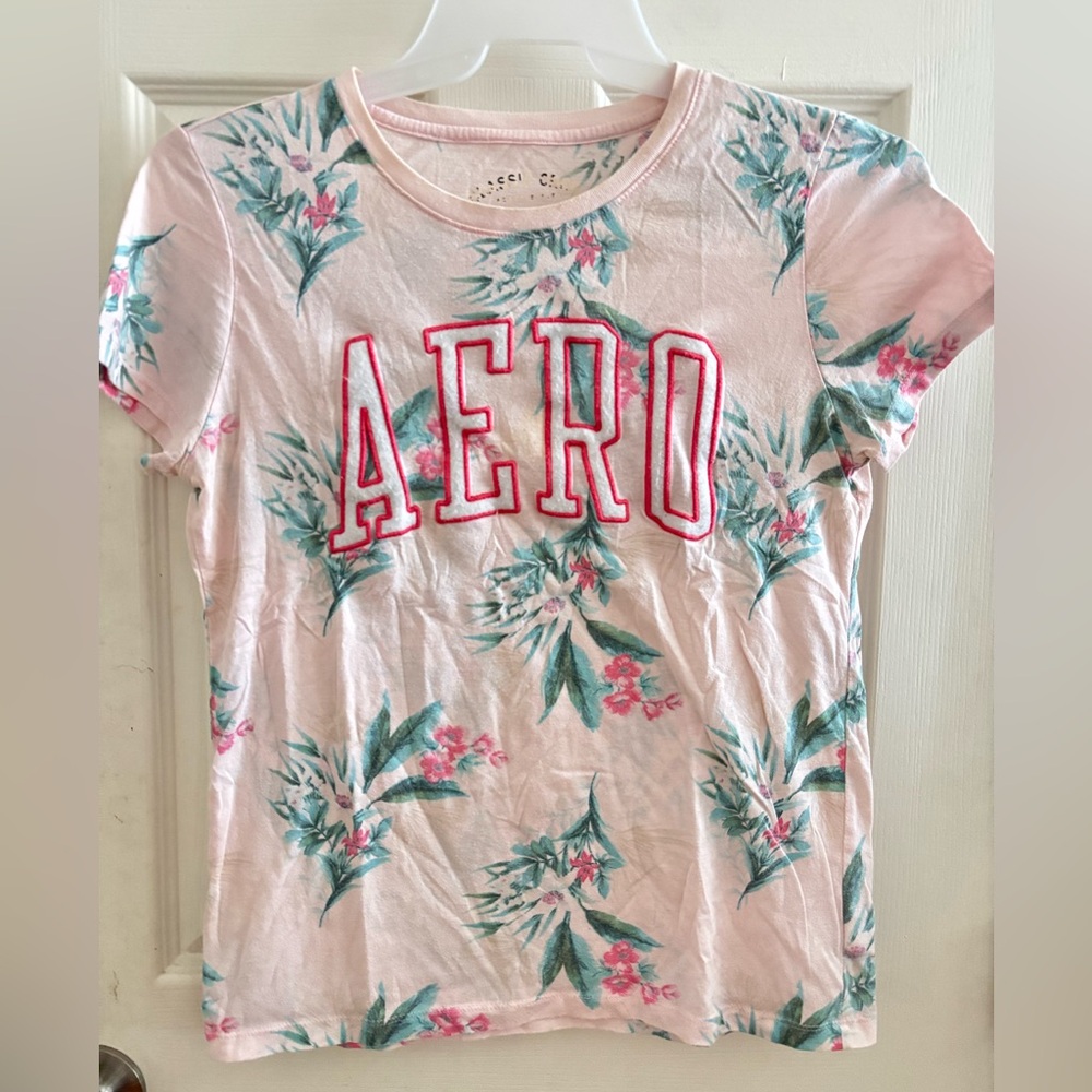Aeropostal pink floral shirt